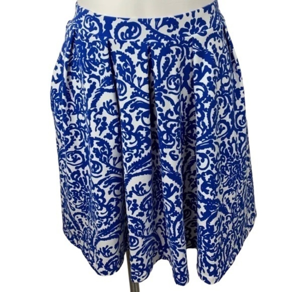 Adrienne Vittadini Blue/White A-line Skirt Size Medium‎